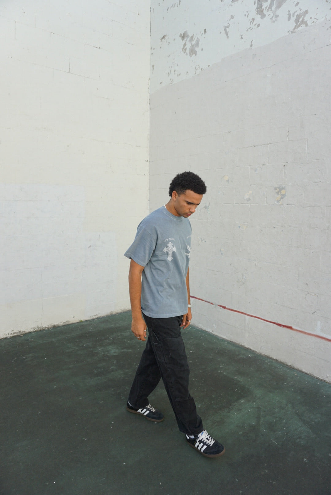 ICON TEE