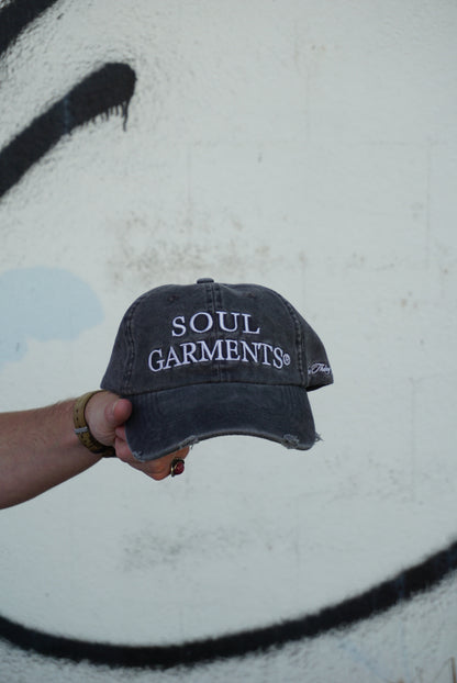 ‘SOUL GARMENTS’ DISTRESSED DAD HAT