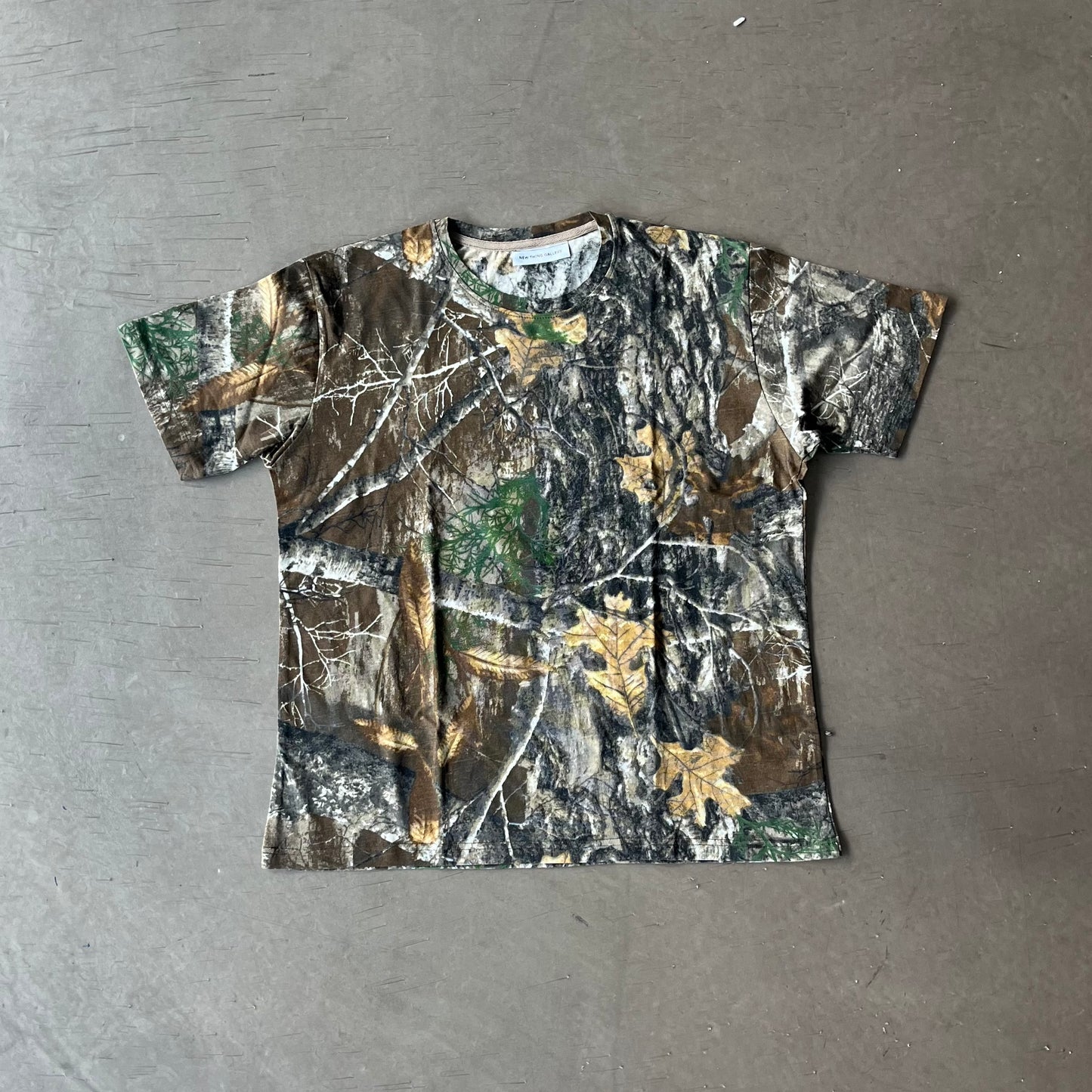 CROPPED CAMO TEE